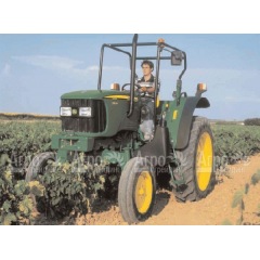 Многофункциональный минитрактор John Deere 5515 в Вологде